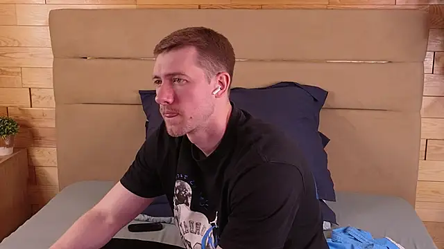 EthanPinkman online show from May 7, 5:07 am