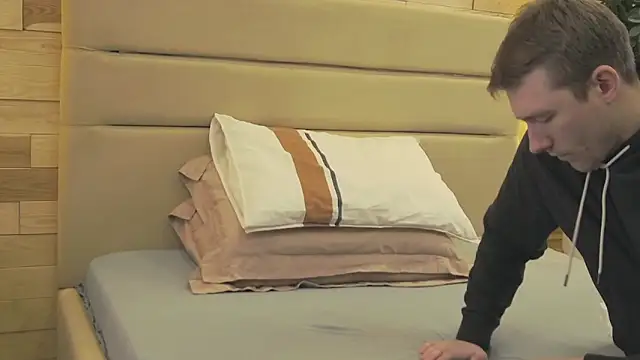 EthanPinkman online show from January 18, 4:47 am