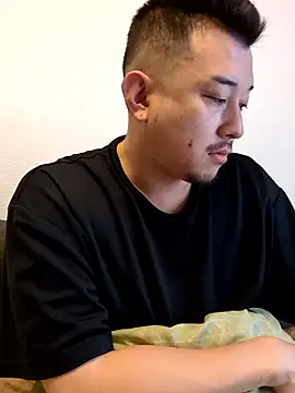 KOUHEY2023 online show from April 3, 11:12 pm