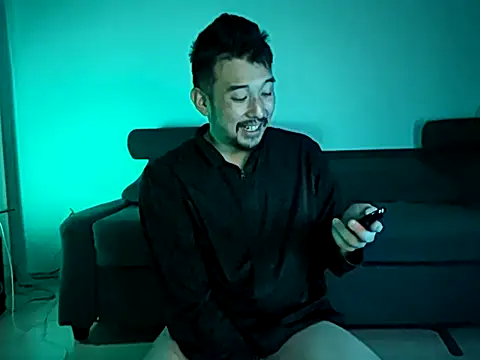 KOUHEY2023 online show from February 25, 1:06 pm