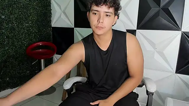 Dani cumboy online show from December 16, 1:18 pm