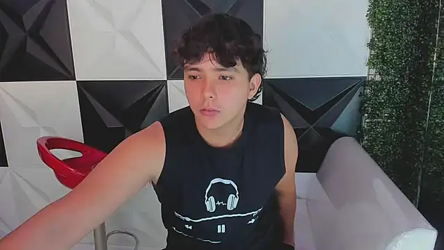 Dani cumboy online show from October 18, 2:22 pm