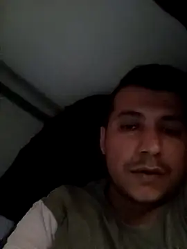 Snapshot of Adana1994 chatting on December 29, 8:00 am Adana1994 online show from December 29, 8:00 am