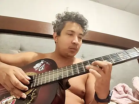 adelgado777 online show from June 4, 1:00 am