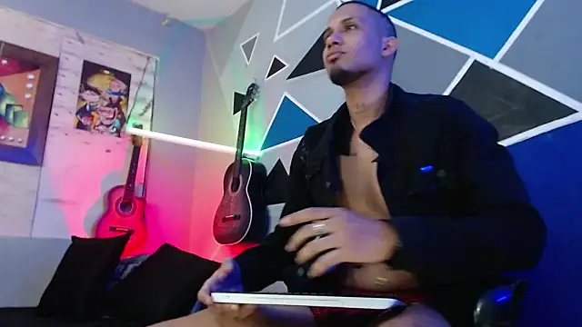 MagnusFrost online show from November 16, 4:14 am