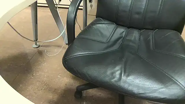 alessandroman2114 online show from November 14, 5:36 pm