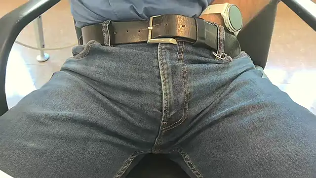 alessandroman2114 online show from April 20, 10:29 am