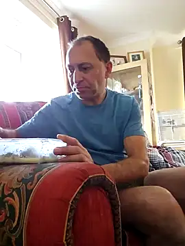 Snapshot of meateater1 chatting on January 27, 10:06 am meateater1 online show from January 27, 10:06 am