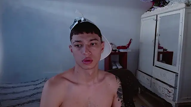 aaron blug online show from March 21, 3:49 pm