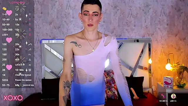 Snapshot of dominic_thailor chatting on September 25, 2:05 pm dominic thailor online show from September 25, 2:05 pm