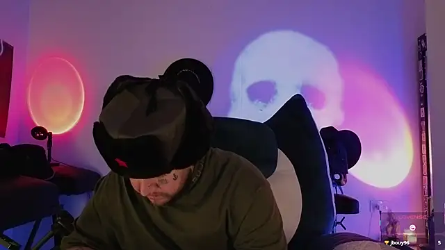 Ash gusbig online show from January 19, 3:53 am