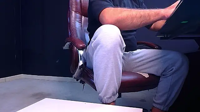 Snapshot of JackEthann chatting on September 18, 6:26 am JackEthann online show from September 18, 6:26 am