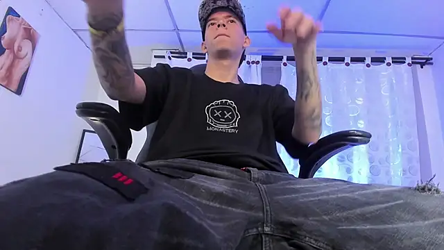 FrannBoy online show from March 15, 7:38 pm