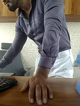 indianguy89 online show from March 30, 10:16 am