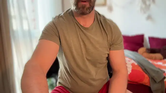 Mr Beef online show from May 18, 6:19 am