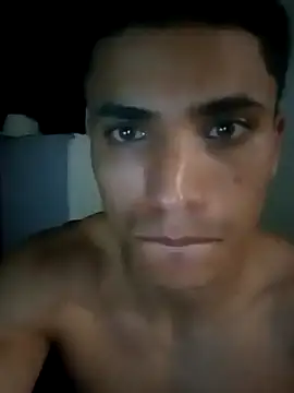 Nevits oneroM online show from April 8, 9:30 am