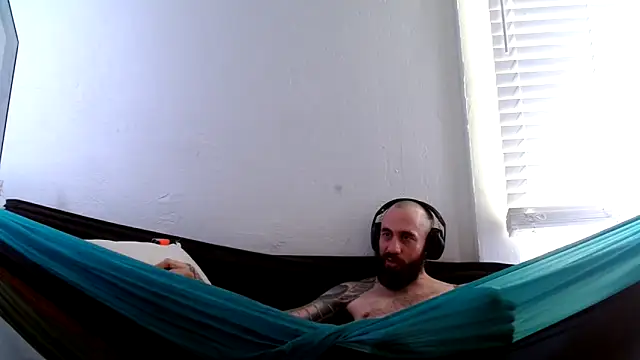 AceSpinning DJ online show from April 12, 7:37 pm