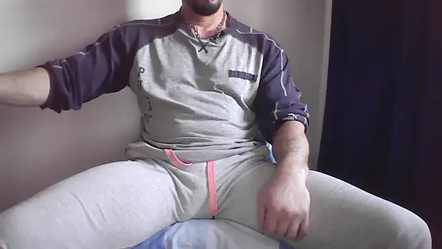 Snapshot of fl3xxx1 chatting on January 17, 11:06 am fl3xxx1 online show from January 17, 11:06 am