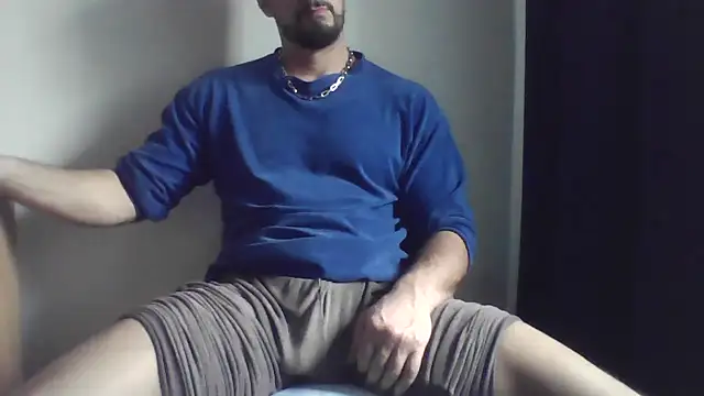 Snapshot of fl3xxx1 chatting on February 1, 10:05 am fl3xxx1 online show from February 1, 10:05 am