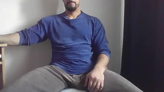 Snapshot of fl3xxx1 chatting on January 26, 10:34 am fl3xxx1 online show from January 26, 10:34 am