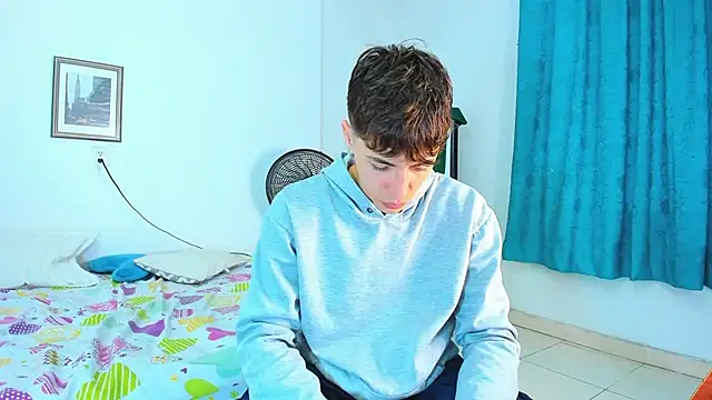 AlessandroDybala online show from April 16, 12:27 pm