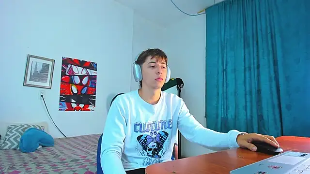 AlessandroDybala online show from April 21, 11:38 am