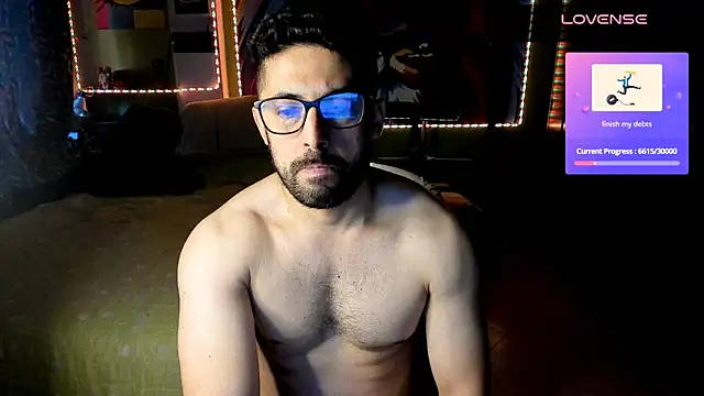 irokdan891 online show from May 5, 6:19 pm