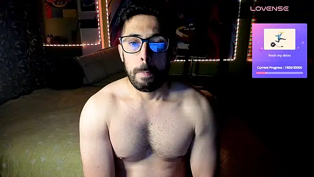 irokdan891 online show from May 9, 11:17 pm