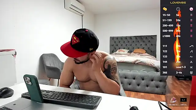 supermanboy94 online show from October 24, 5:53 am