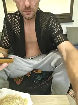 Snapshot of SquirtLover_XL chatting on October 26, 5:26 pm SquirtLover XL online show from October 26, 5:26 pm