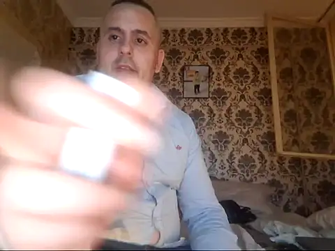Basszos88i online show from January 18, 8:09 pm