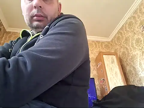 Basszos88i online show from December 17, 9:39 am