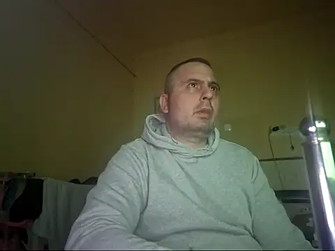 Basszos88i online show from January 9, 9:47 pm