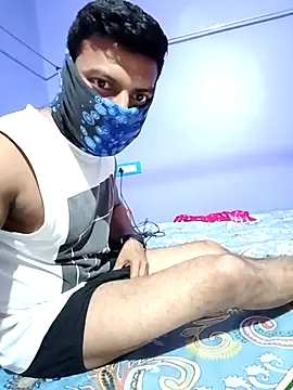 Snapshot of model_yesx chatting on February 23, 5:04 pm model yesx online show from February 23, 5:04 pm