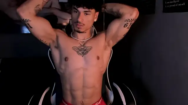 Thomas Fit1 online show from June 11, 2:44 am