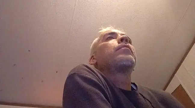 Snapshot of Xoc8_ chatting on January 23, 8:56 pm Xoc8 online show from January 23, 8:56 pm