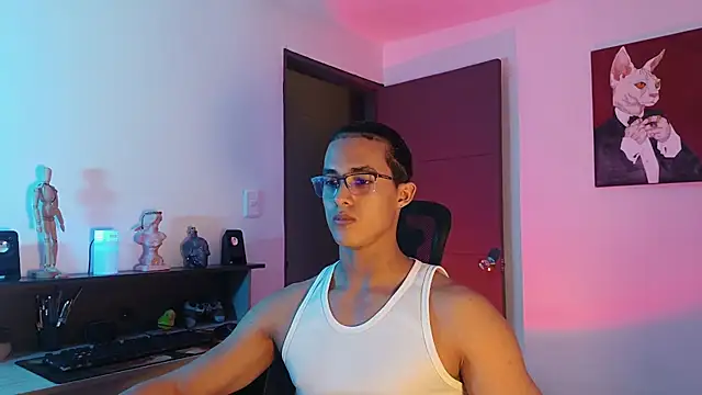 alejo x3 online show from September 13, 1:28 am