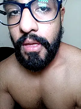 HombreS3n online show from November 2, 8:02 pm