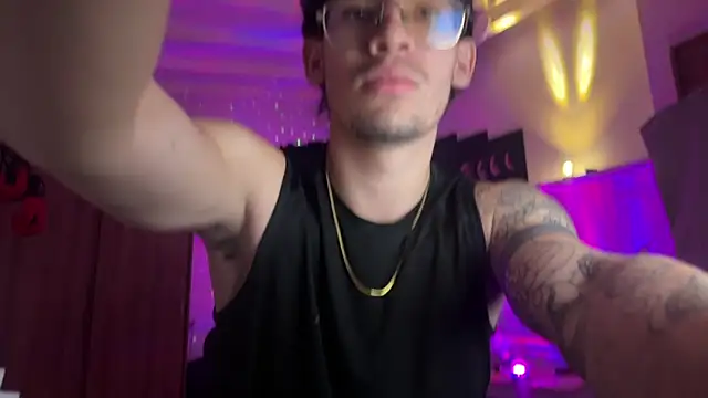 Kisan Smith online show from April 5, 3:14 am