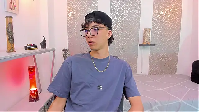 Snapshot of Nikolay_Gregori chatting on September 15, 4:14 am Nikolay Gregori online show from September 15, 4:14 am