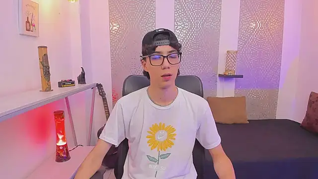 Nikolay Gregori online show from October 15, 4:20 am