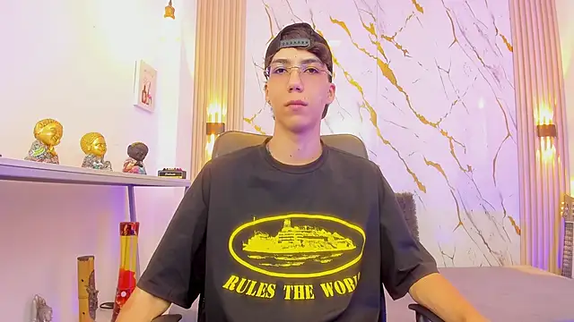 Nikolay Gregori online show from April 24, 3:53 am