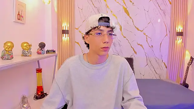 Nikolay Gregori online show from March 12, 4:42 am