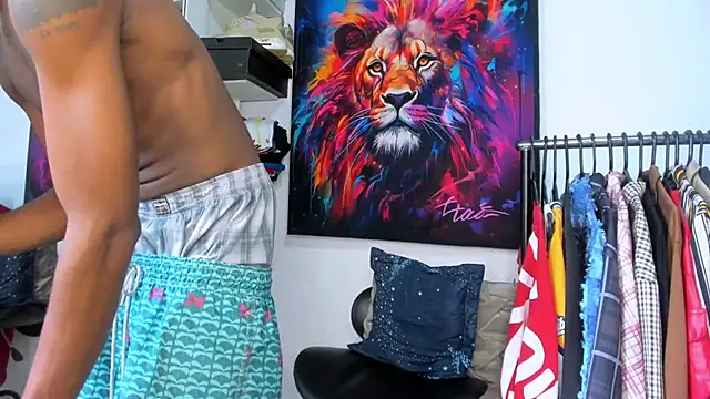 Snapshot of Pantera_black_21 chatting on October 26, 6:54 pm Pantera black 21 online show from October 26, 6:54 pm