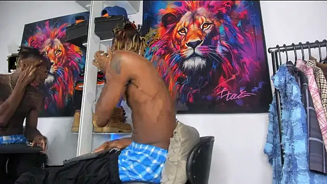 Snapshot of Pantera_black_21 chatting on October 14, 9:11 pm Pantera black 21 online show from October 14, 9:11 pm