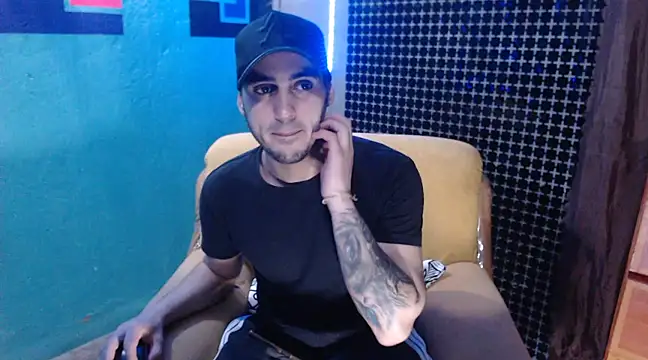 Snapshot of xxxxhotxoxo chatting on March 11, 4:43 am xxxxhotxoxo online show from March 11, 4:43 am