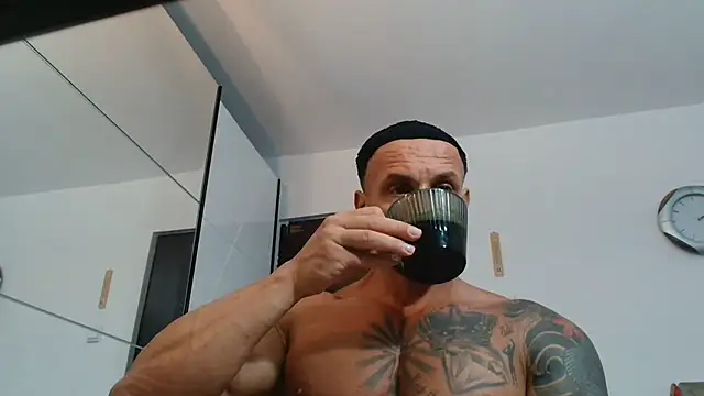 Magnificmuscles89 online show from June 9, 11:12 am
