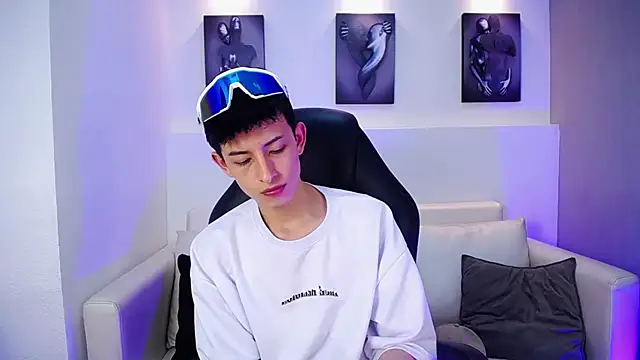 MaikCarver online show from February 3, 6:40 am