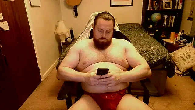 Hairy Guy30 online show from May 11, 10:40 pm