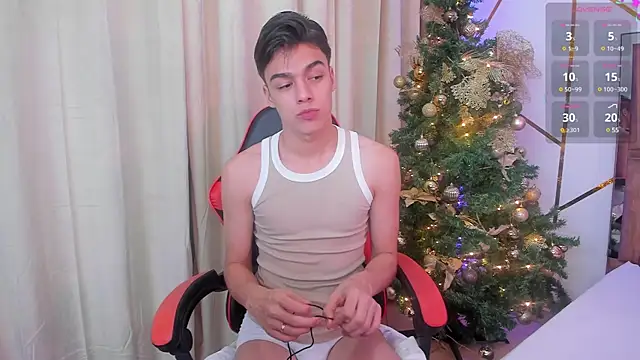 Snapshot of Gerony_ chatting on December 17, 4:45 am Gerony online show from December 17, 4:45 am